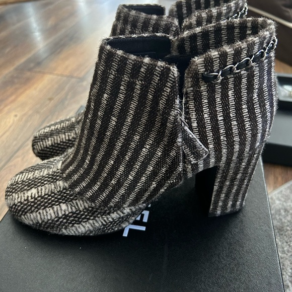 Chanel 11B Pony Hair Ankle Boots - Picture 5 of 7